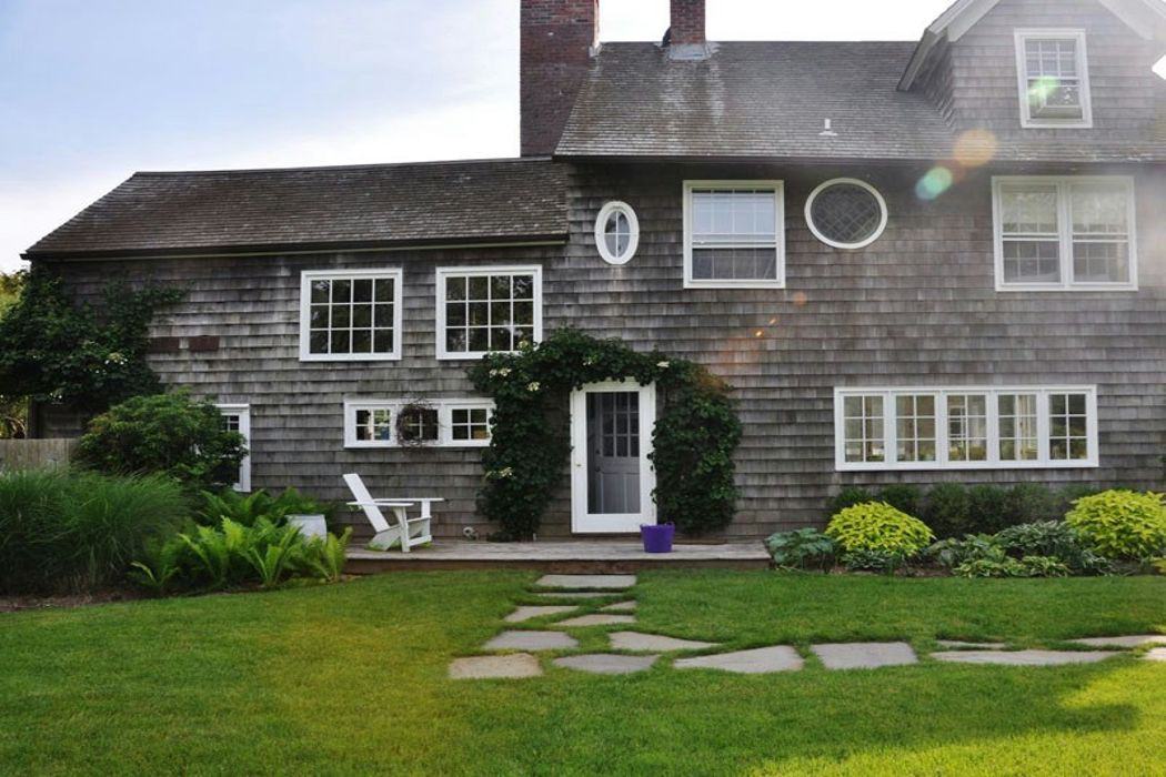 114 Wainscott Main St - Photo 2 of 12