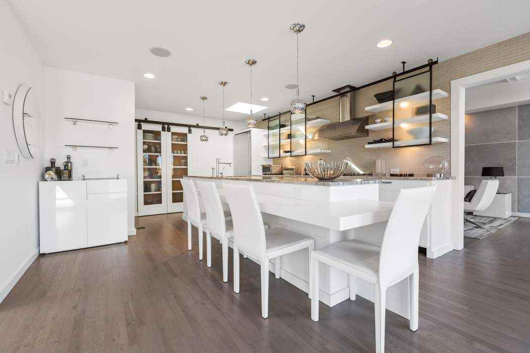 527 Butter Ln - Photo 3 of 10