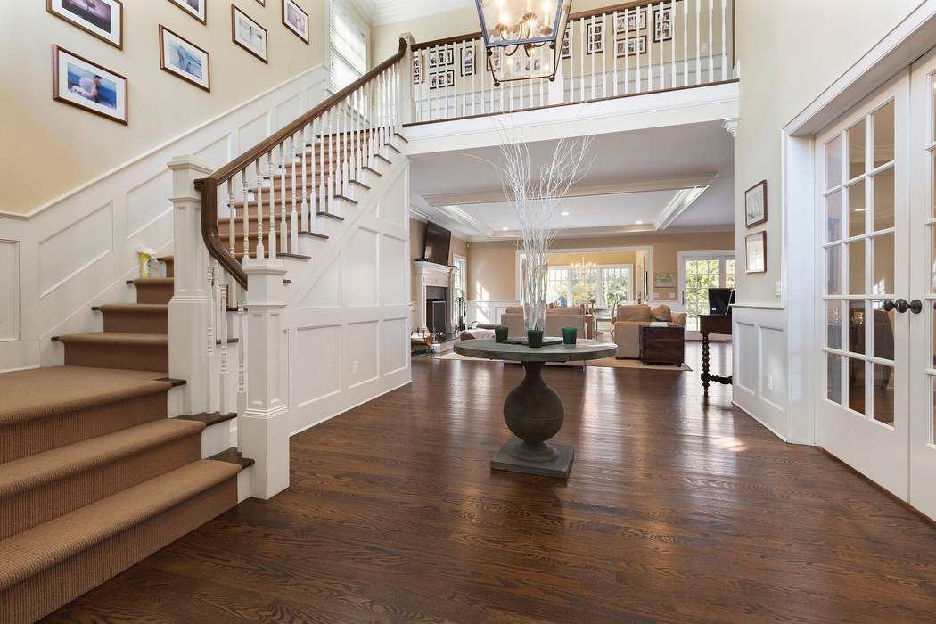 11 Cowhill Ln - Photo 2 of 13