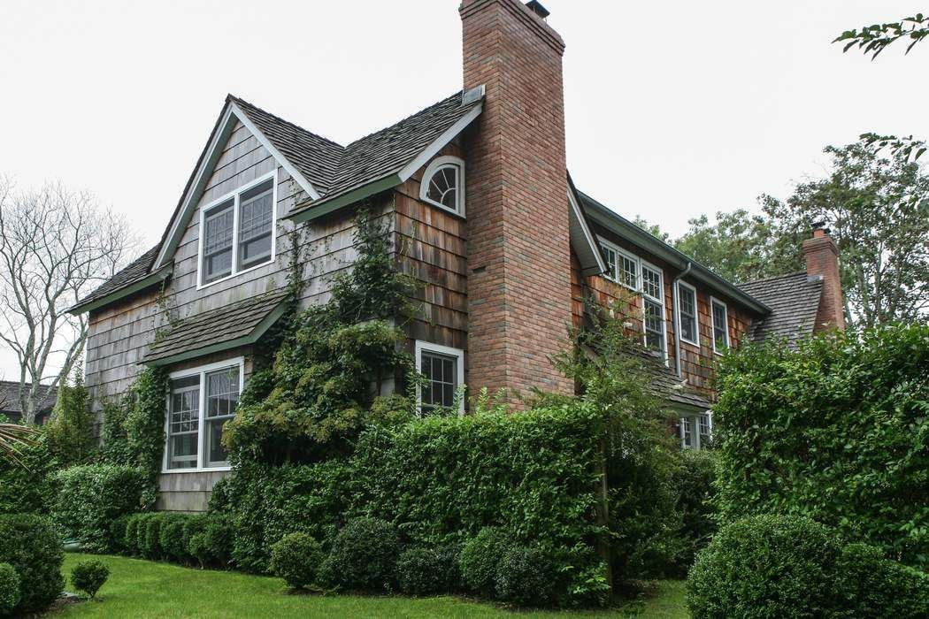 52 Sunrise Ave - Photo 2 of 13