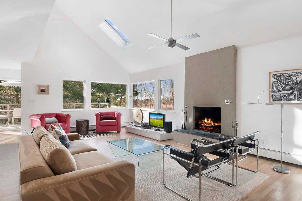 14 Scrimshaw Ln - Photo 2 of 13