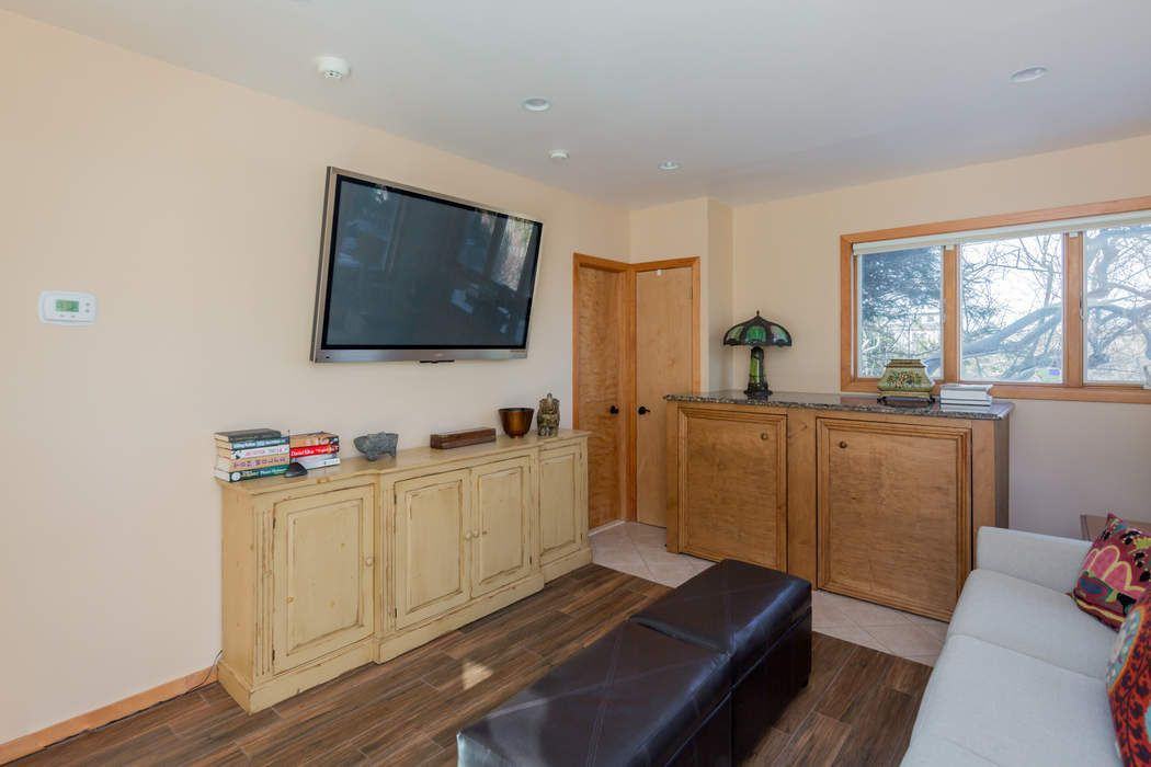 64 Shore Rd - Photo 2 of 14