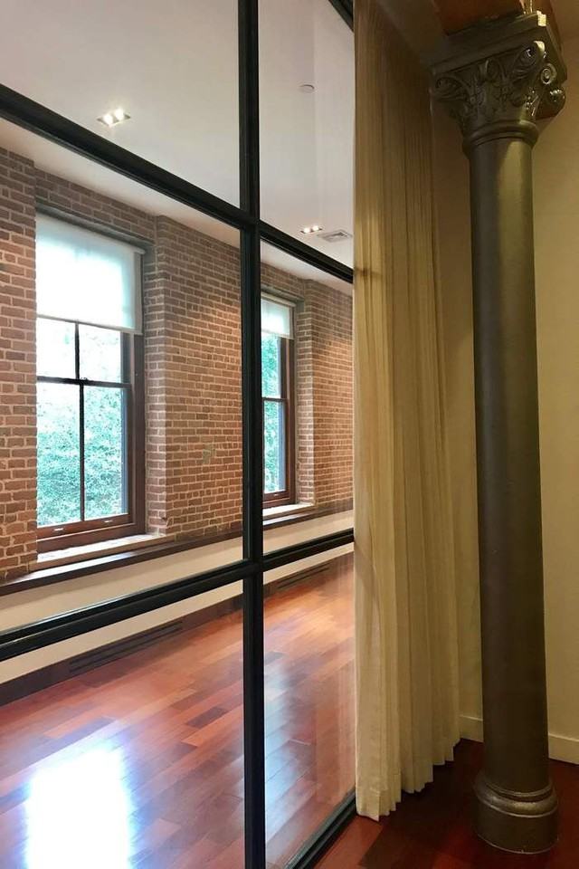 77 White St #2 - Photo 2 of 2