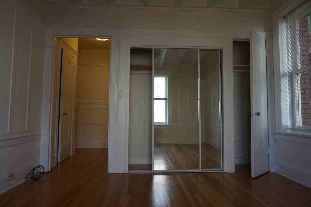 Preston Apartments - Photo 2 of 11