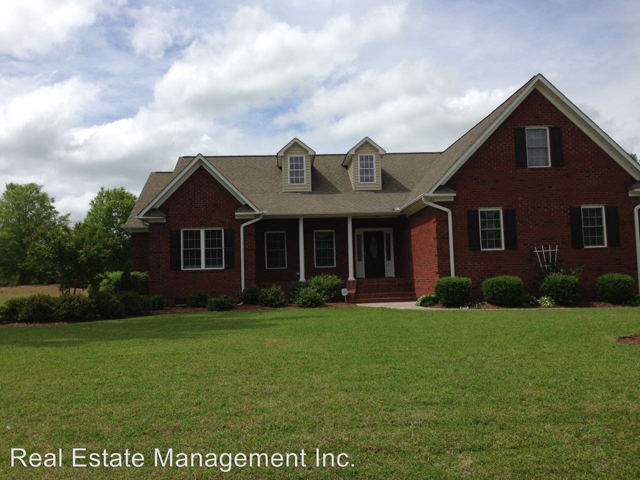 101 Geneva Rd - Photo 2 of 50