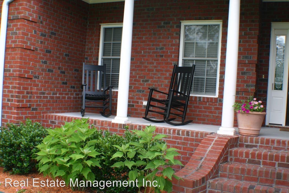 101 Geneva Rd - Photo 3 of 50