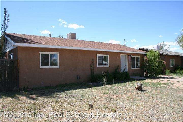 1513 Michael St - Photo 2 of 11