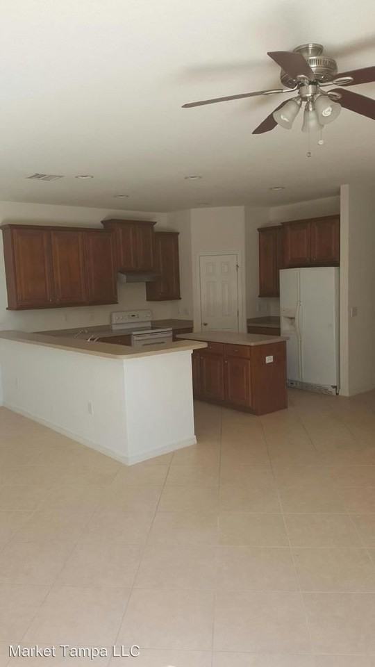 5631 Angelonia Terrace - Photo 2 of 6