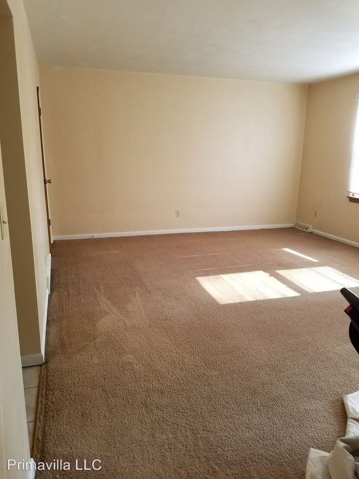 1220-1222 45th Av.e - Photo 3 of 5