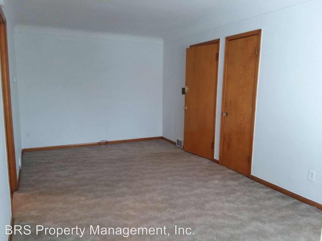 2162 Vernier Rd - Photo 3 of 12