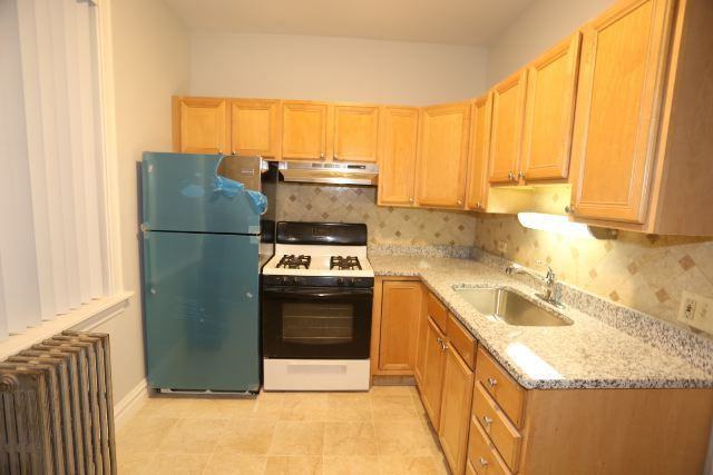 4703 N Albany Ave #2 - Photo 3 of 20