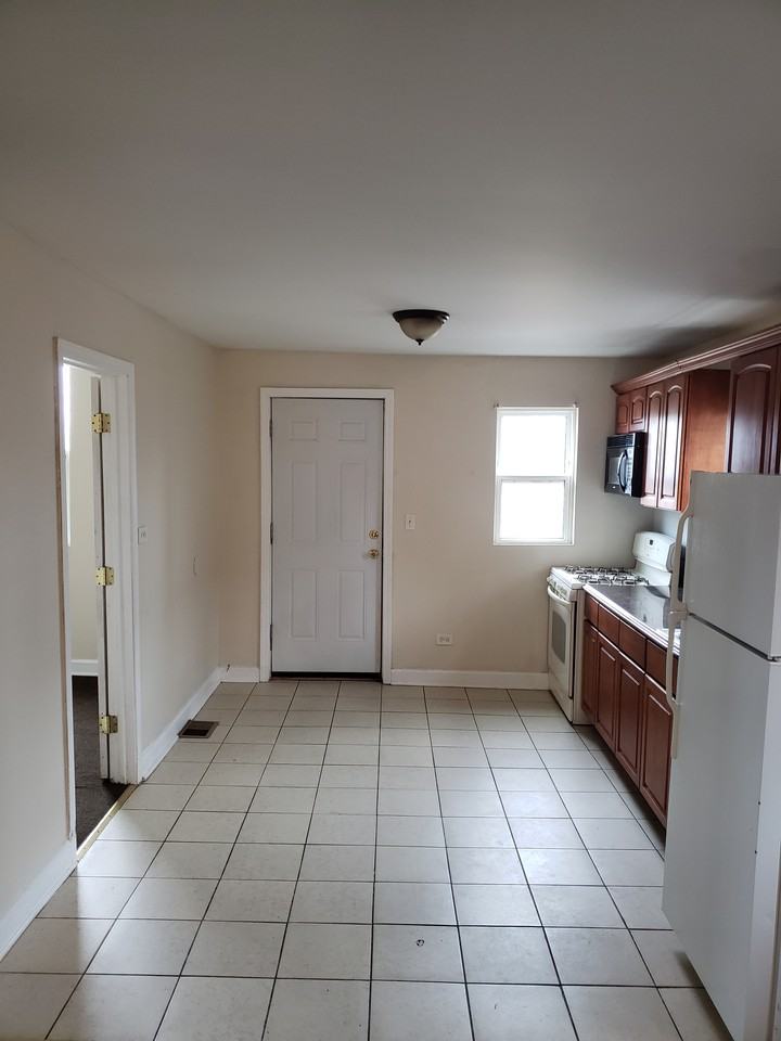 Houston Ave & 88th #1 - Photo 2 of 8