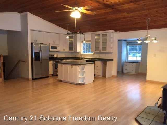 53460 Lumber Dr - Photo 2 of 16