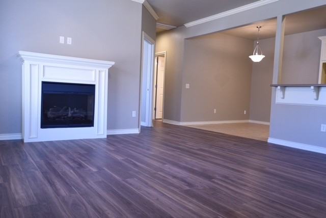 13818 Oxford Dr - Photo 2 of 12