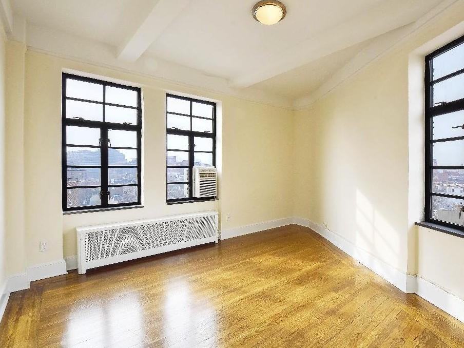 Grove St & West 4th St #11D