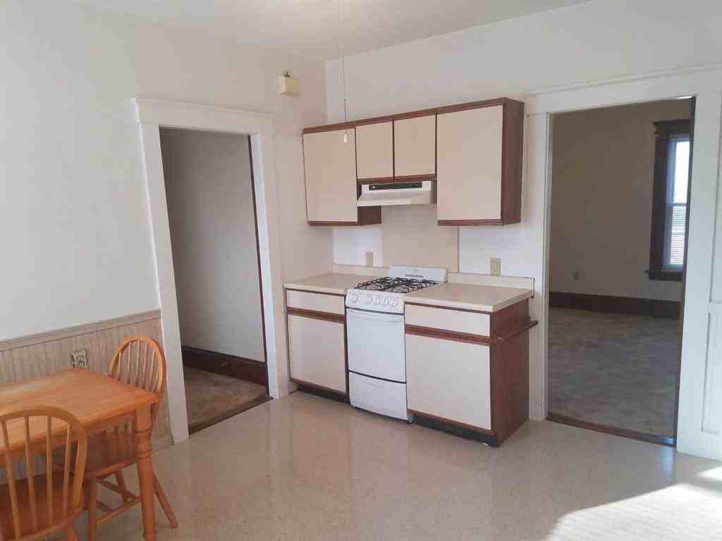 2 Fairmount St - Photo 3 of 8