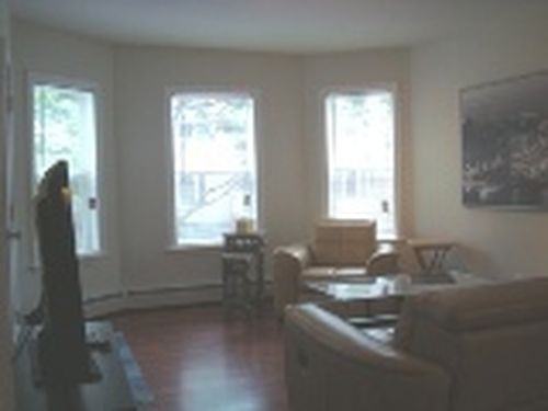 141 Sherman St #4 - Photo 2 of 8