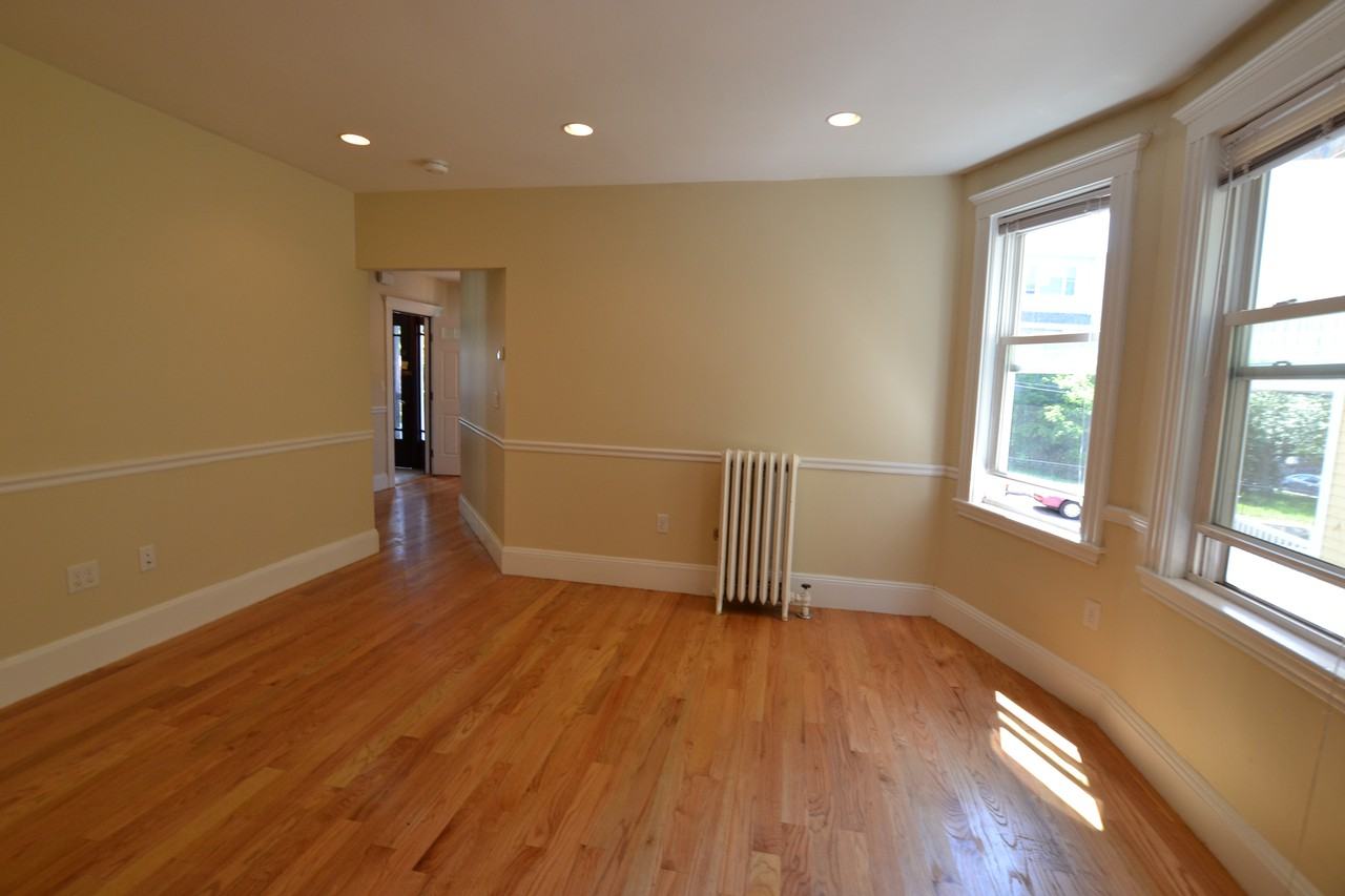 58 Atkins Street - Photo 7 of 10