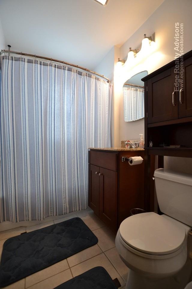 31 Willoughby Street #4 - Photo 5 of 9