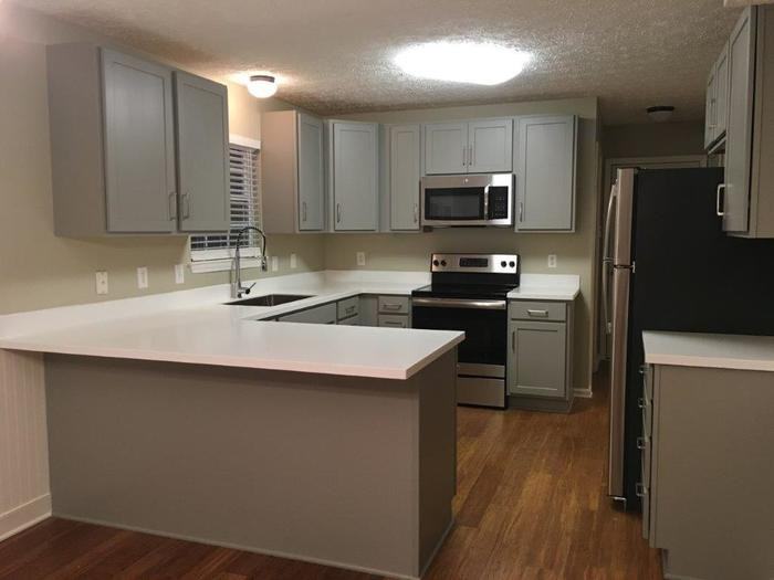 1801 Easton Ct - Photo 3 of 16