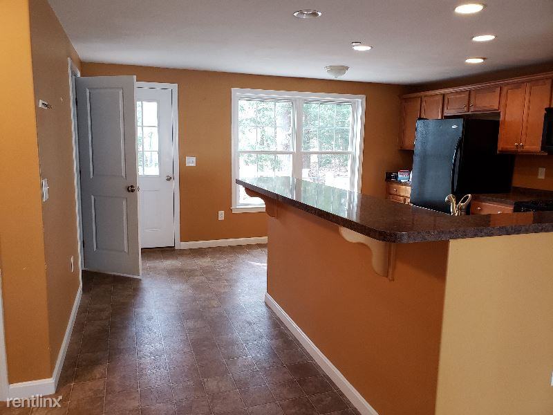 6 Cardigan Ct - Photo 3 of 17