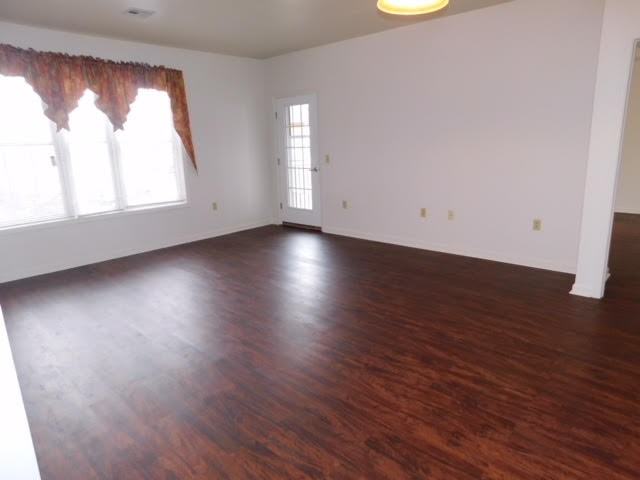 322 Regency Pl - Photo 3 of 25