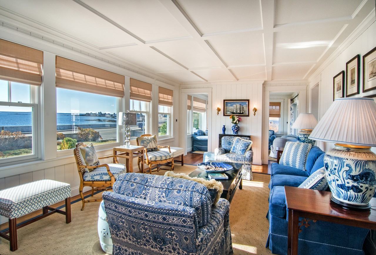 159 Beach Ave - Photo 3 of 35