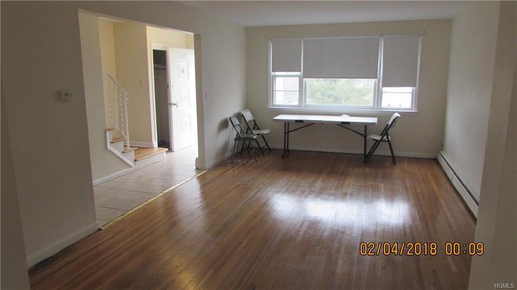 234 Hoover Rd - Photo 3 of 15