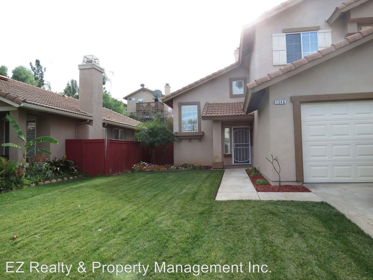 1348 Longwood Pines Ln - Photo 2 of 27