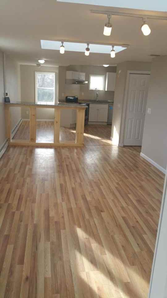 62 Railroad Ave - Photo 3 of 8