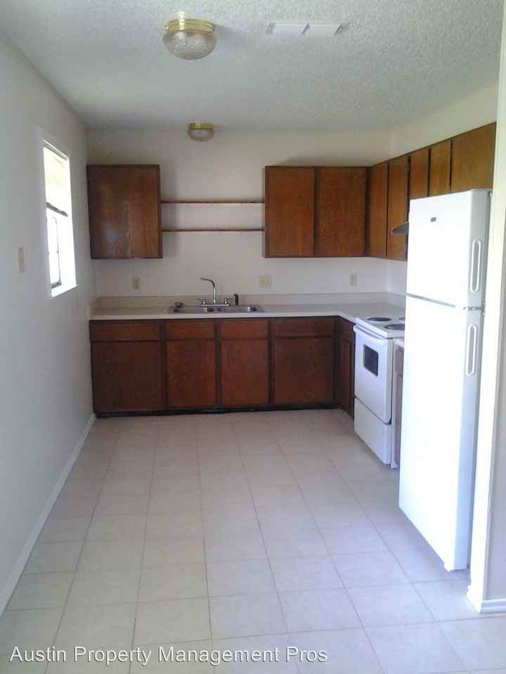 1609 Jones St - Photo 2 of 8