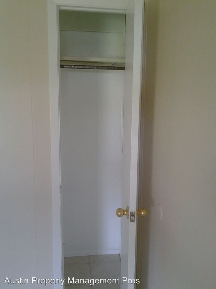 1609 Jones St - Photo 3 of 8