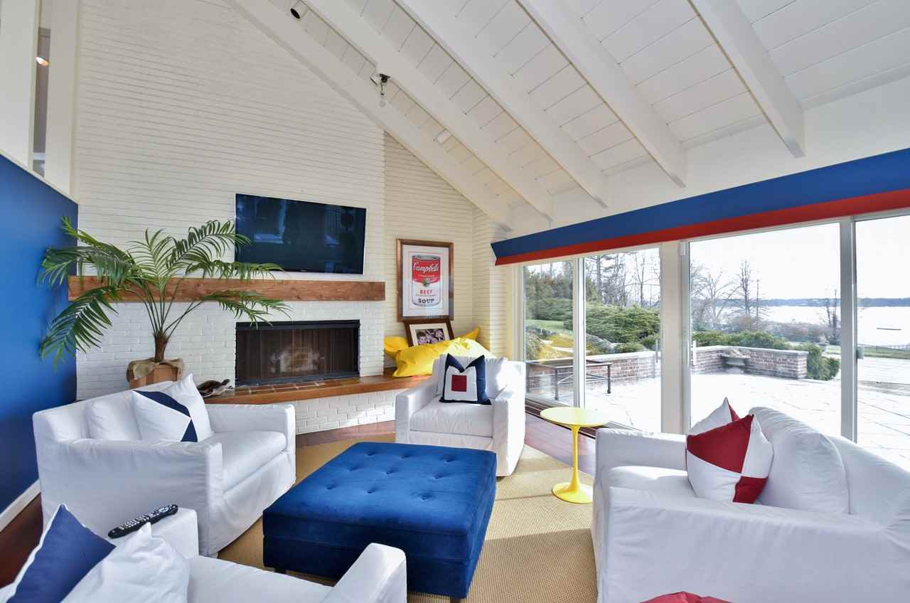 403 Centre Island Rd - Photo 3 of 19