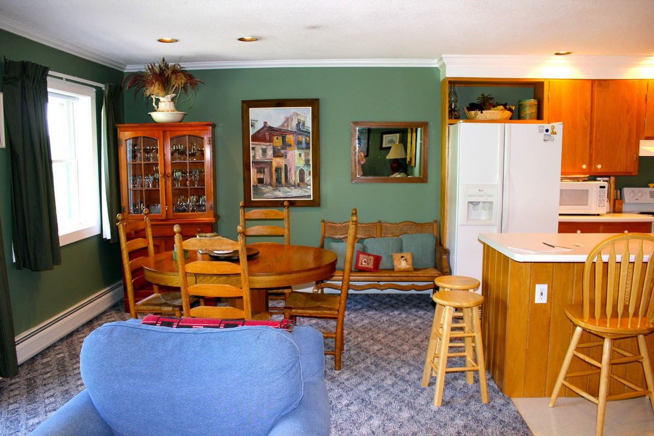 6 Parker Ave - Photo 3 of 14