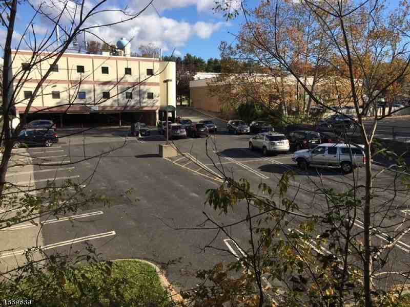 340 E Northfield Rd ##2a - Photo 3 of 3