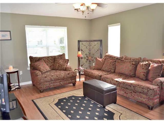 2 Woodlawn Dr - Photo 3 of 12