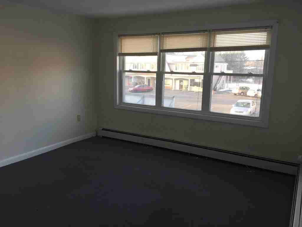 155 Main St - Photo 2 of 16