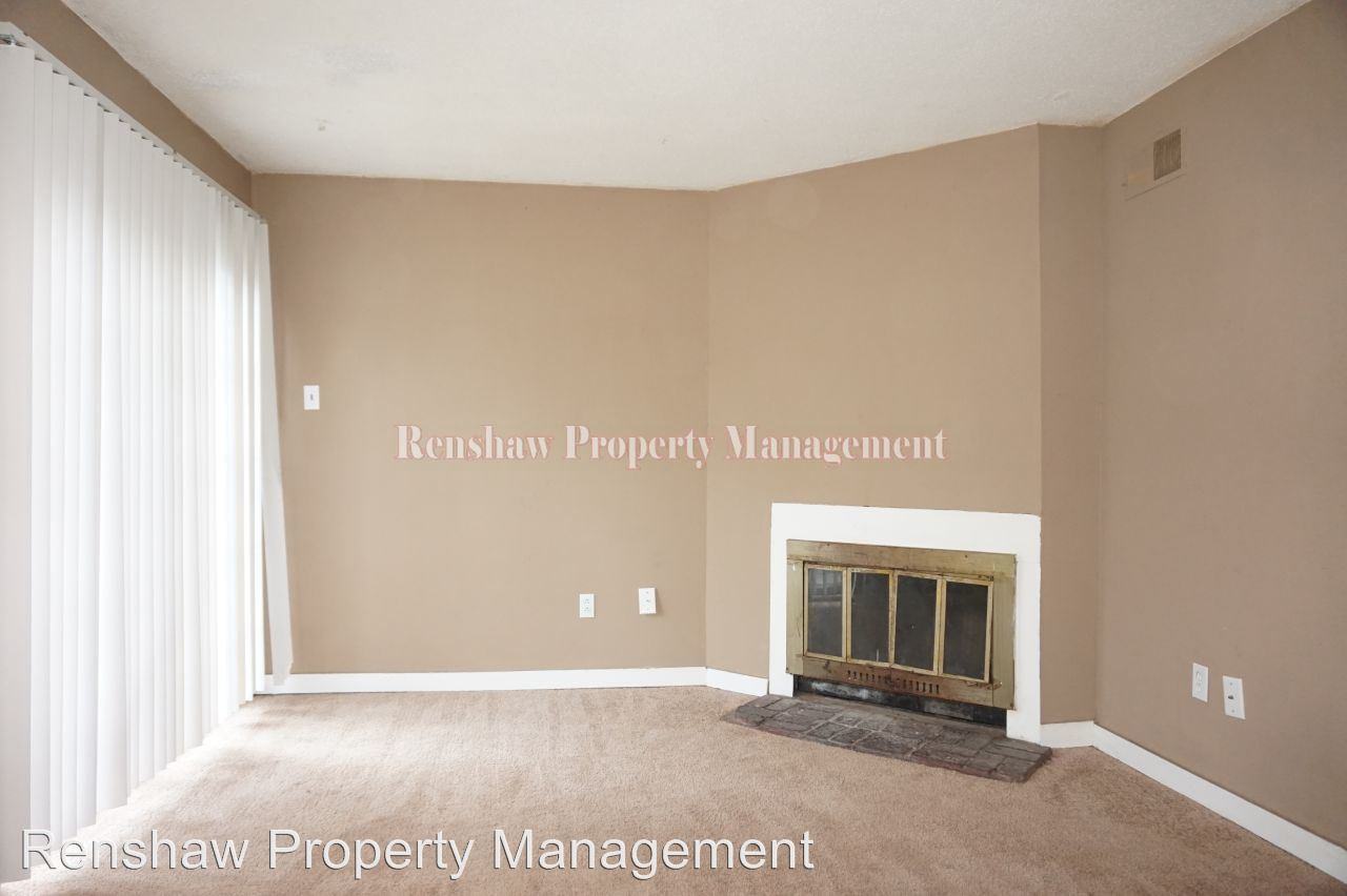 1353 Garden Rd - Photo 2 of 10