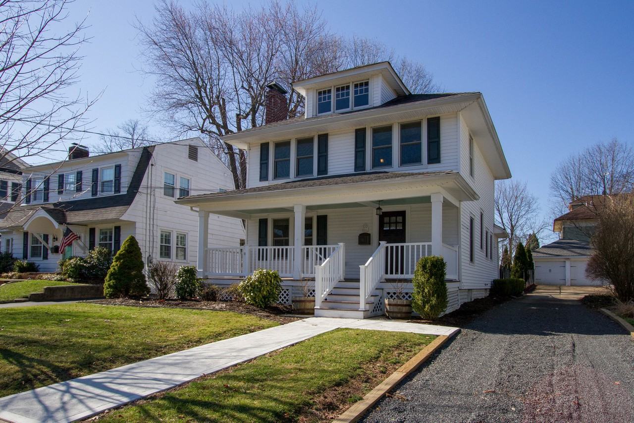 72 Lake Ave - Photo 2 of 22