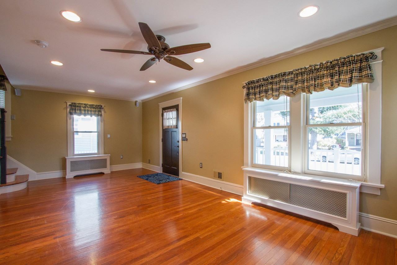 72 Lake Ave - Photo 3 of 22