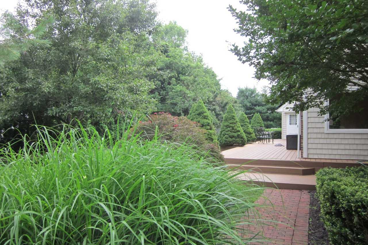 107 W River Rd - Photo 3 of 20