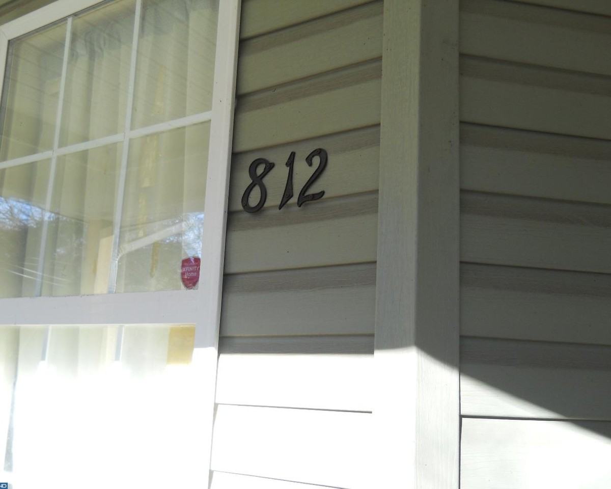 812 812 Carteret Ave UNIT 2 #2 - Photo 2 of 10