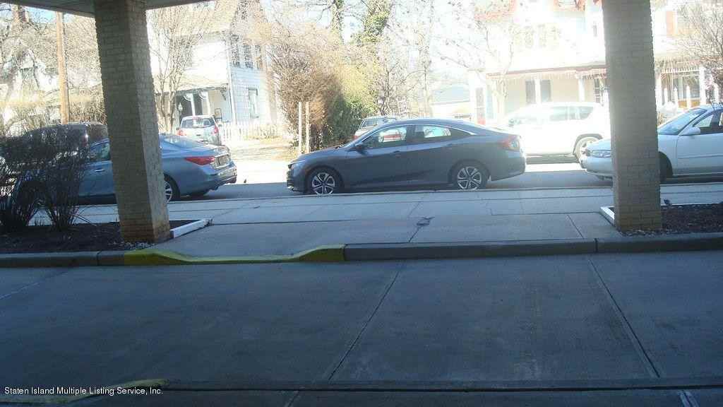 50 Belair Rd - Photo 3 of 13