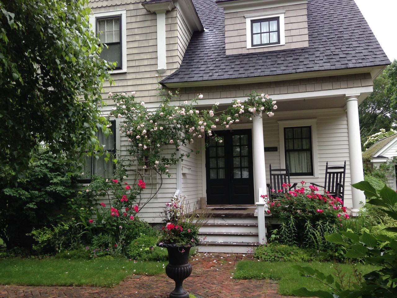 318 5th St - Photo 2 of 20