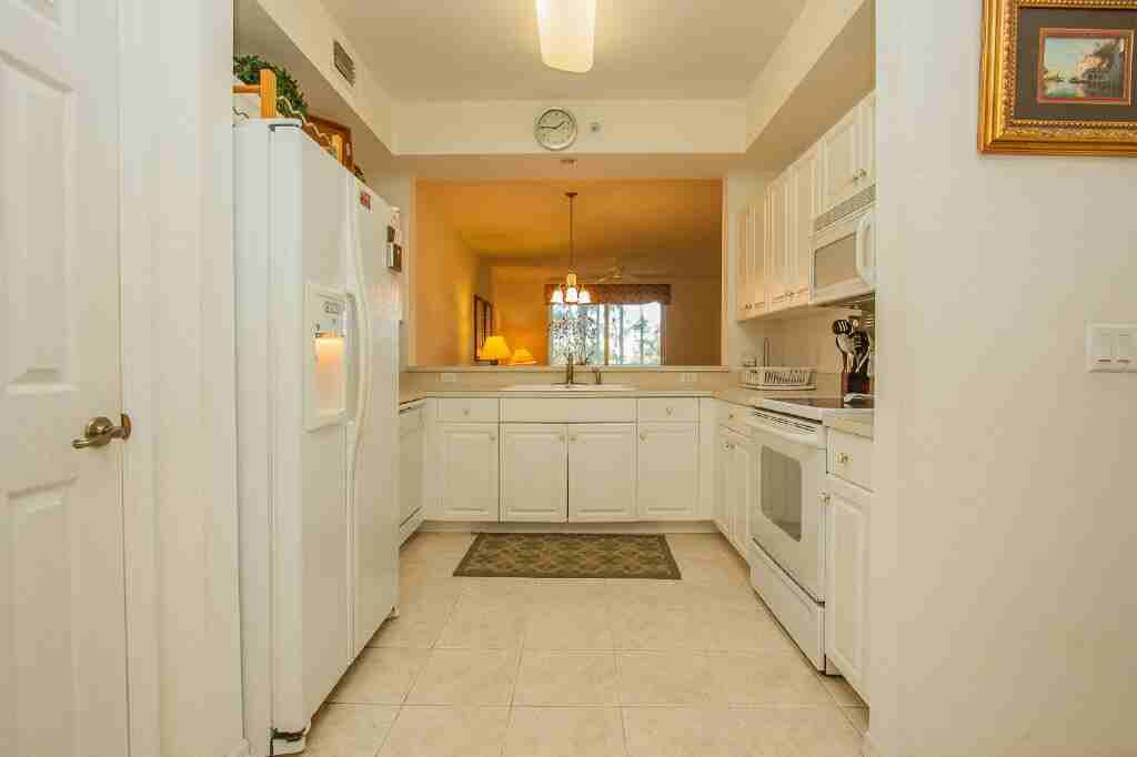 4000 Loblolly Bay Dr - Photo 2 of 8