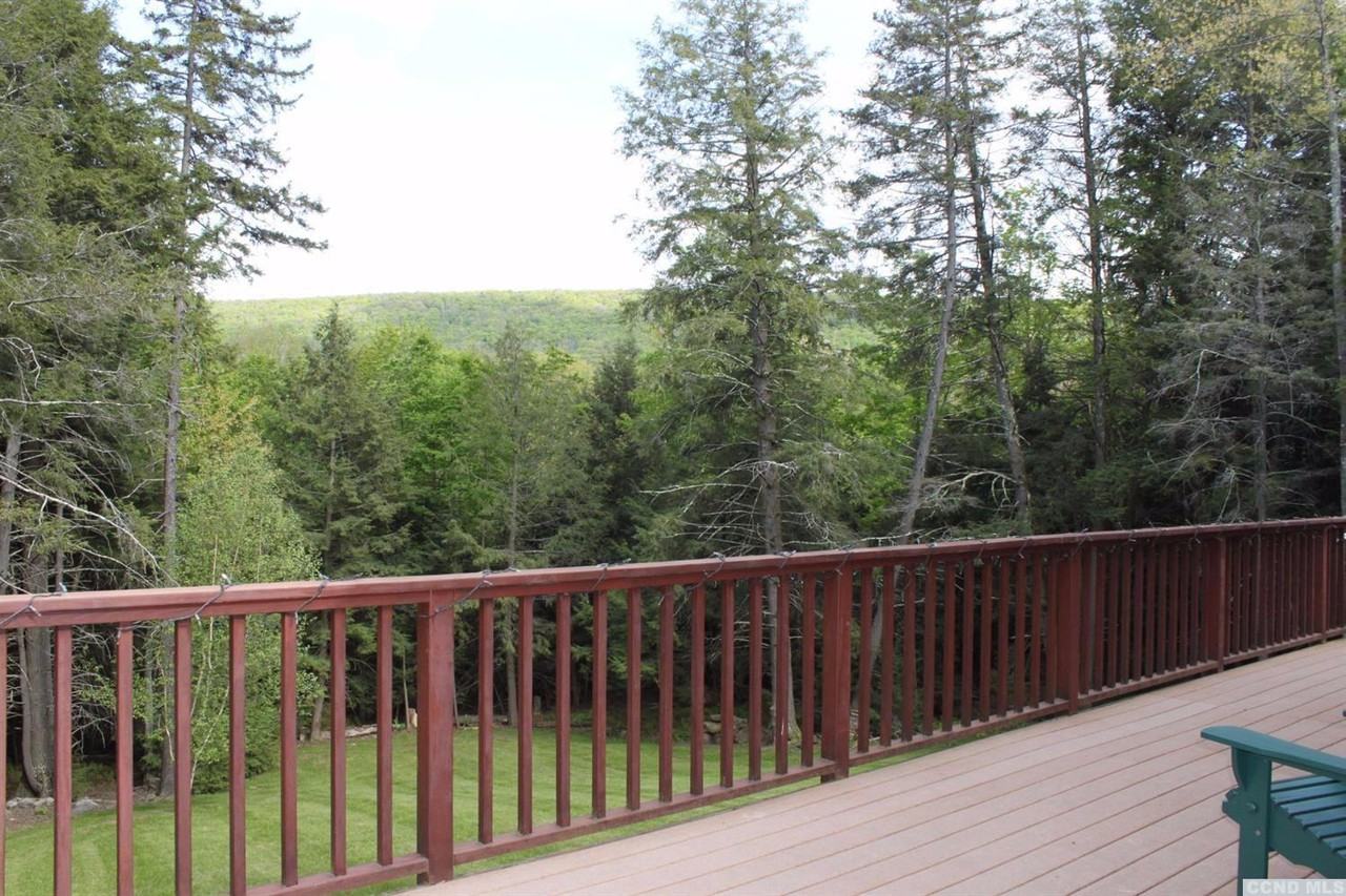 84 Mt Greenery Rd - Photo 2 of 17