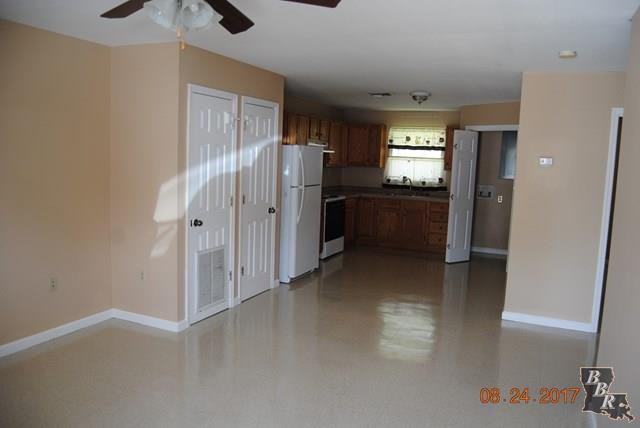 409 Carol Rd - Photo 2 of 6