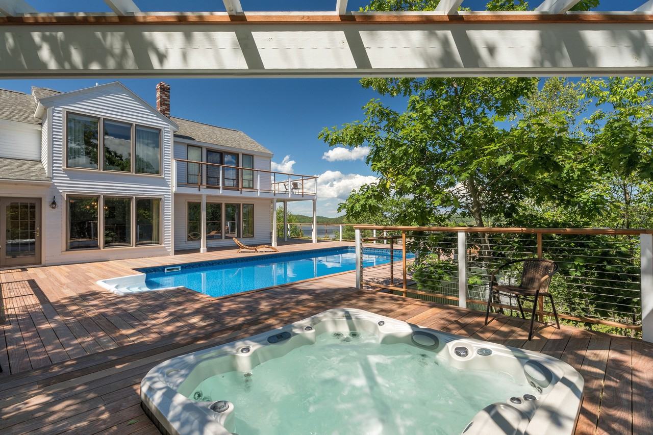 150 Captain John Parker Rd - Photo 2 of 50