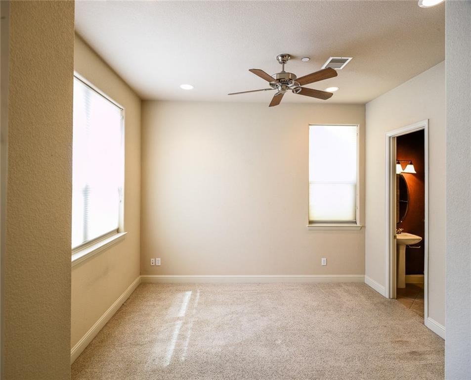 5737 Lois Ln - Photo 3 of 20