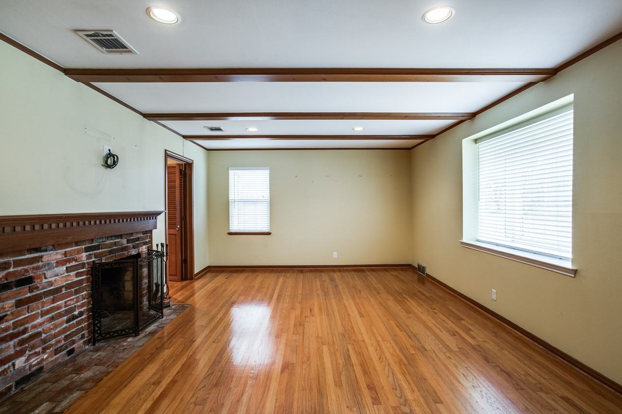 6639 Santa Anita Dr - Photo 3 of 23